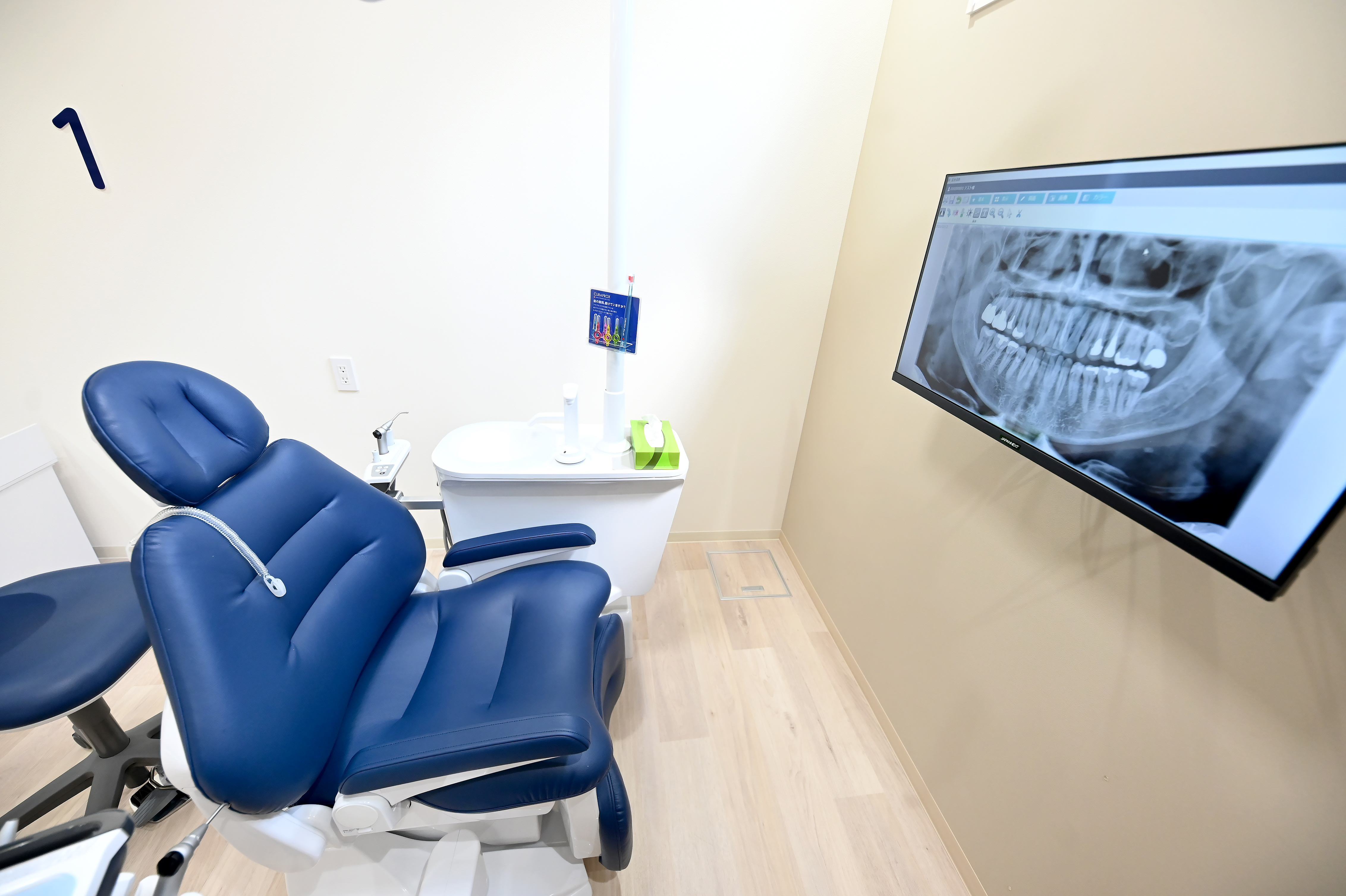 インプラント埋入手術